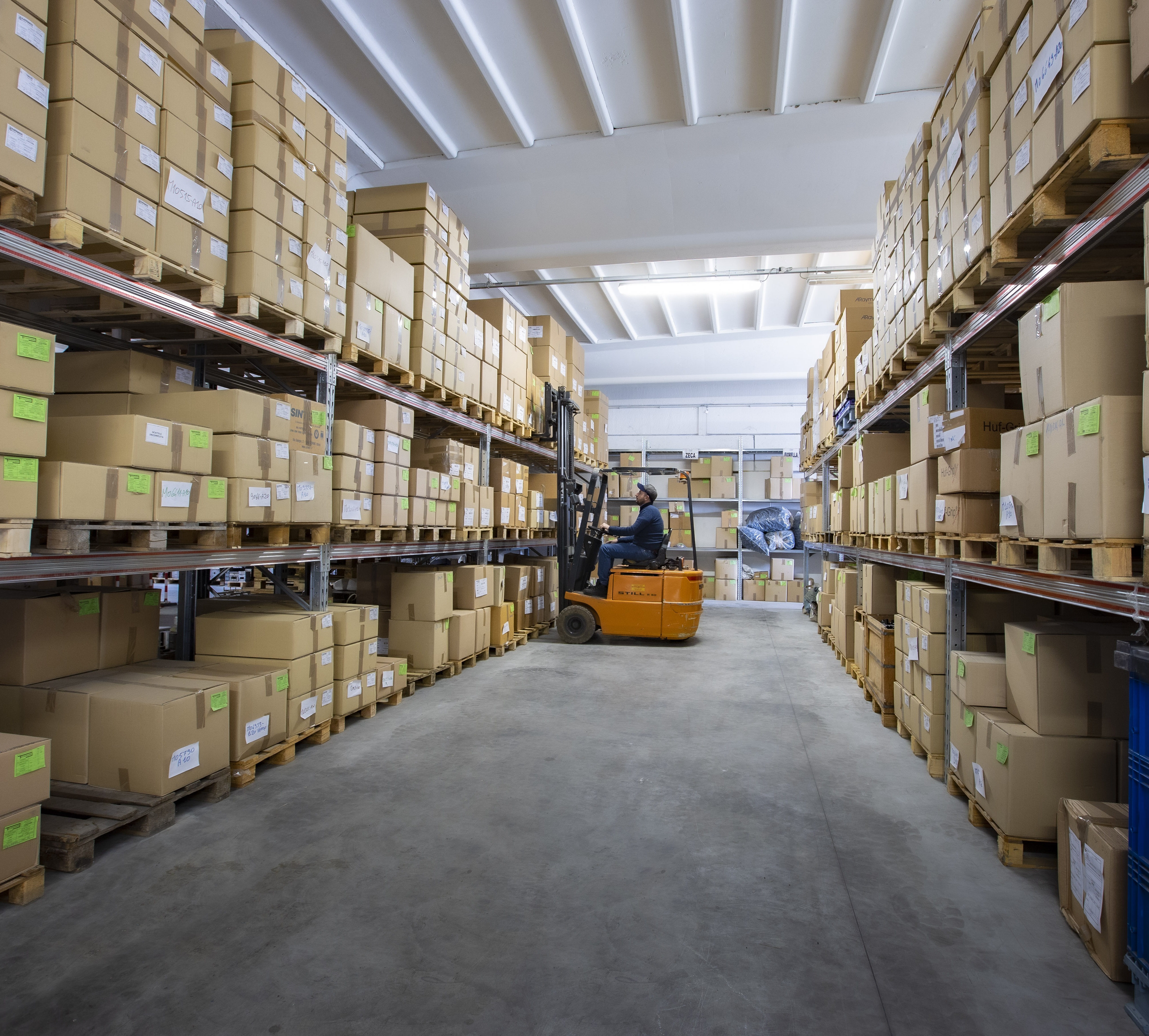FINISHED PRODUCTS WAREHOUSE